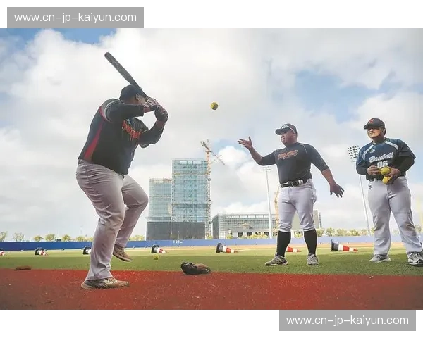 棒球护腕：让每一次挥棒都充满自信与力量